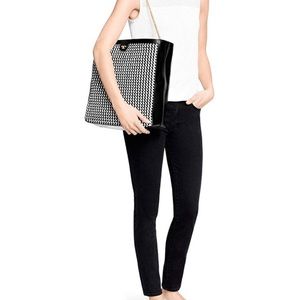 ⚡️Flash Sale⚡️Tory Burch Erica Woven Hobo